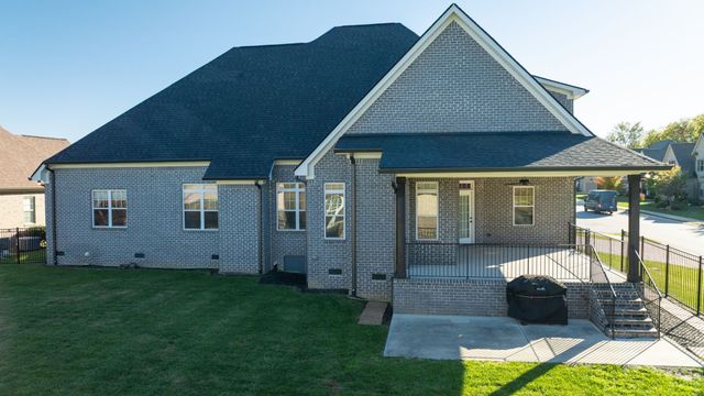 4016 Canberra Dr, Spring Hill, TN 37174