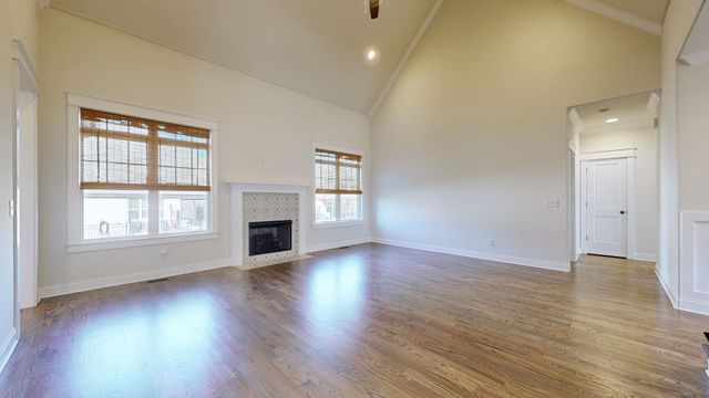 4016 Canberra Dr, Spring Hill, TN 37174