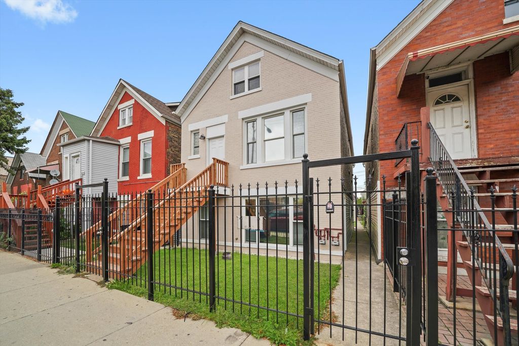 2721 S PULASKI Road 1, Chicago, IL 60623