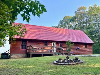 160 Billy Benton Way, Sewanee, TN 37375