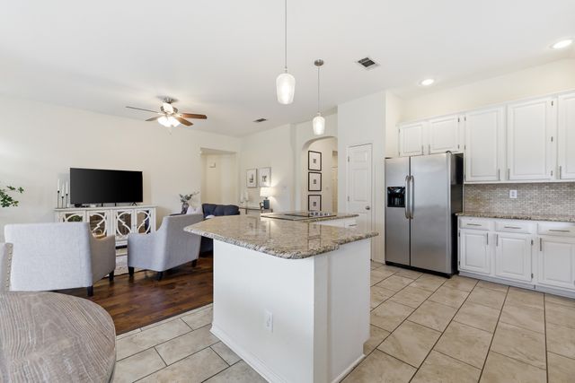 5305 Shadow Glen Drive, Grapevine, TX 76051