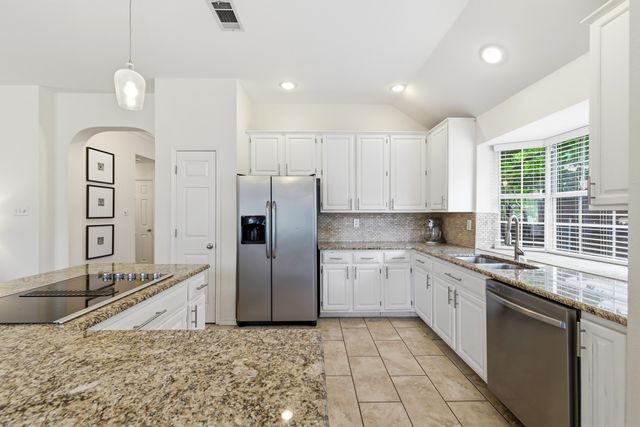 5305 Shadow Glen Drive, Grapevine, TX 76051