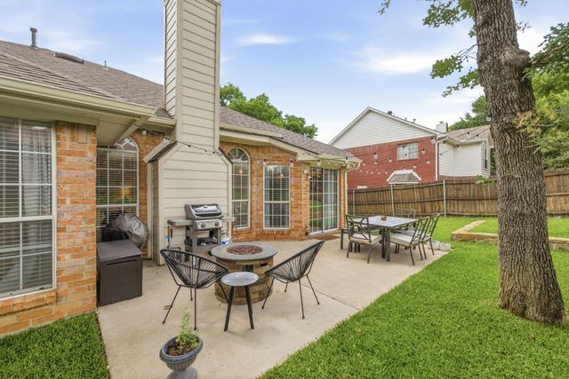5305 Shadow Glen Drive, Grapevine, TX 76051