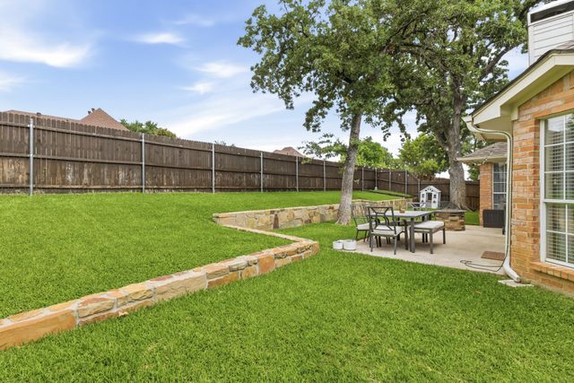 5305 Shadow Glen Drive, Grapevine, TX 76051