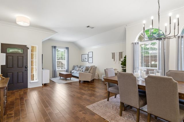 5305 Shadow Glen Drive, Grapevine, TX 76051