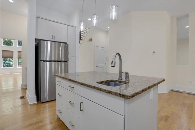 3228 Silver Lake Drive NE, Atlanta, GA 30319