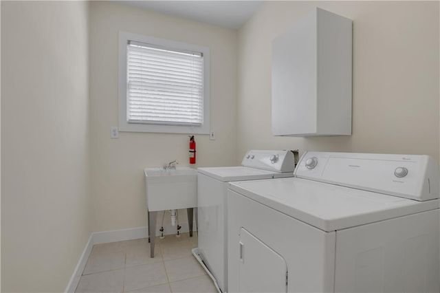 3228 Silver Lake Drive NE, Atlanta, GA 30319