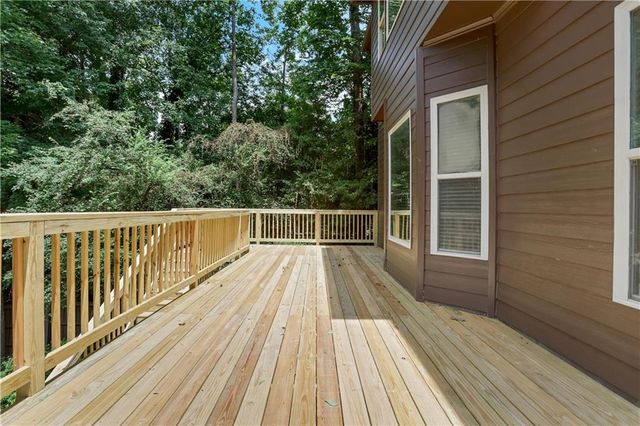 3228 Silver Lake Drive NE, Atlanta, GA 30319