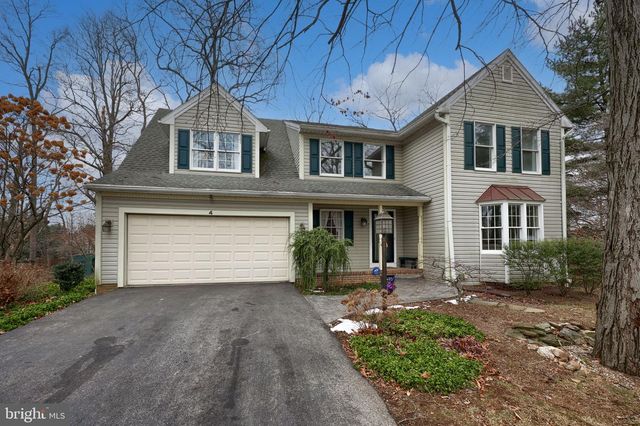 4 DUKE ST, New Freedom, PA 17349