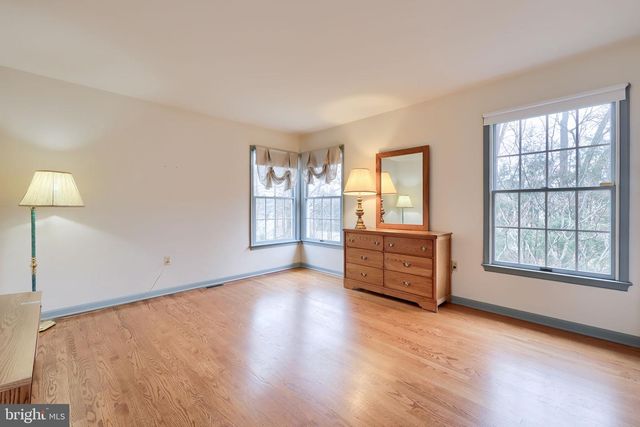 4 DUKE ST, New Freedom, PA 17349