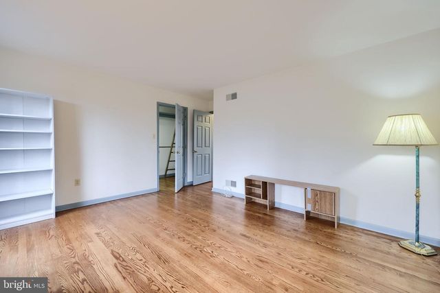 4 DUKE ST, New Freedom, PA 17349