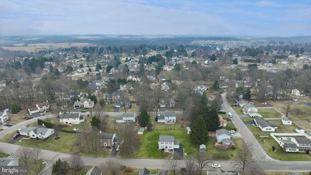 4 DUKE ST, New Freedom, PA 17349