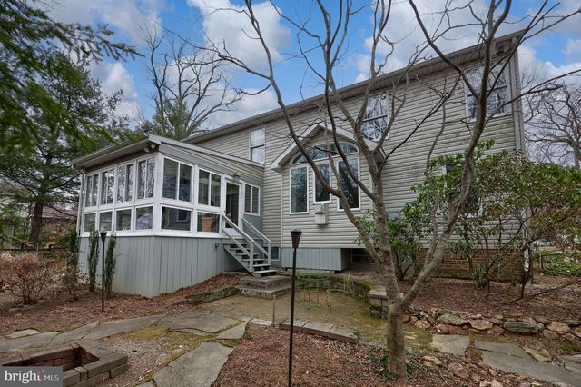 4 DUKE ST, New Freedom, PA 17349