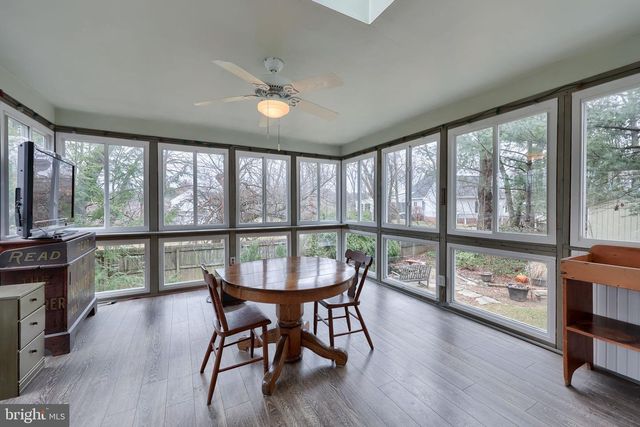 4 DUKE ST, New Freedom, PA 17349