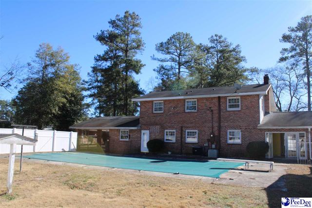309 E Reaves Ave, Dillon, SC 29536