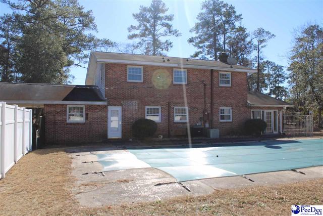 309 E Reaves Ave, Dillon, SC 29536