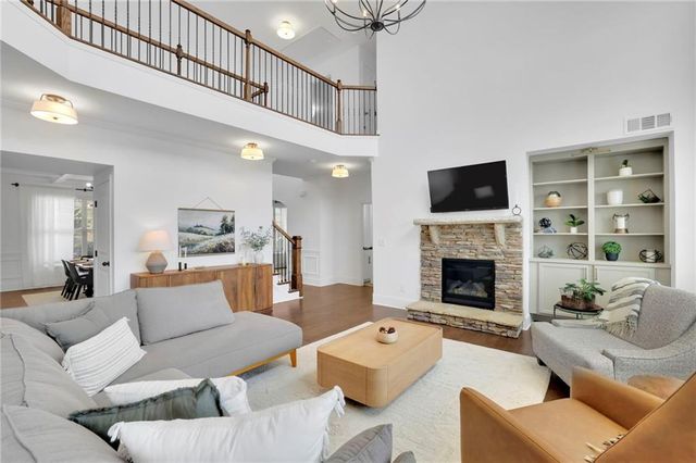 6808 New Fern Lane, Flowery Branch, GA 30542