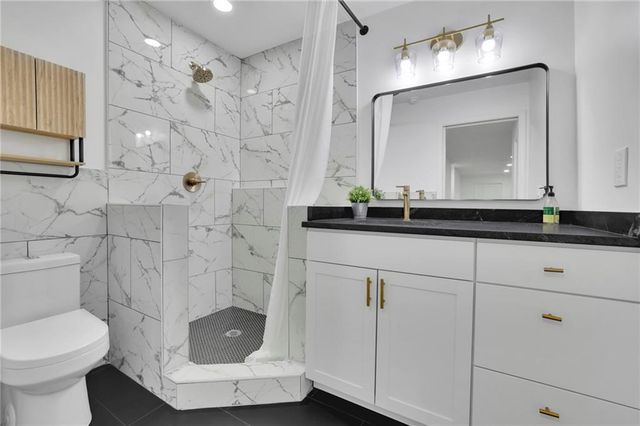 6808 New Fern Lane, Flowery Branch, GA 30542