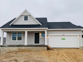 4904 Bethpage Drive Nw, Alpine Twp, MI 49321