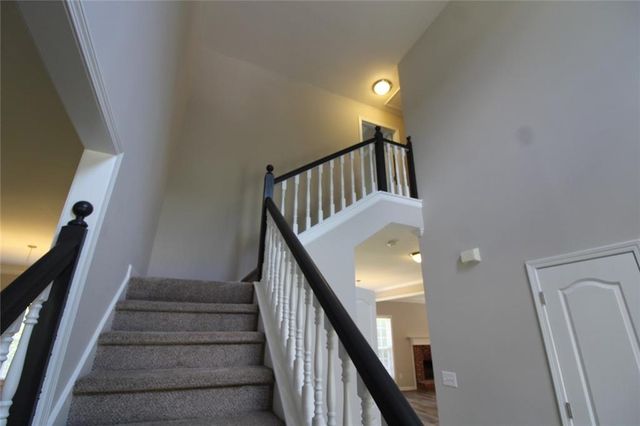 1525 Woodpoint Way, Lawrenceville, GA 30043