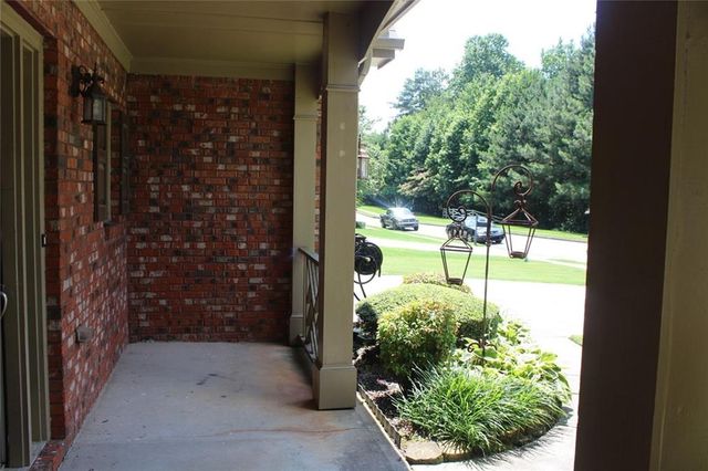 1525 Woodpoint Way, Lawrenceville, GA 30043