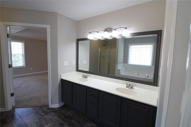 1525 Woodpoint Way, Lawrenceville, GA 30043