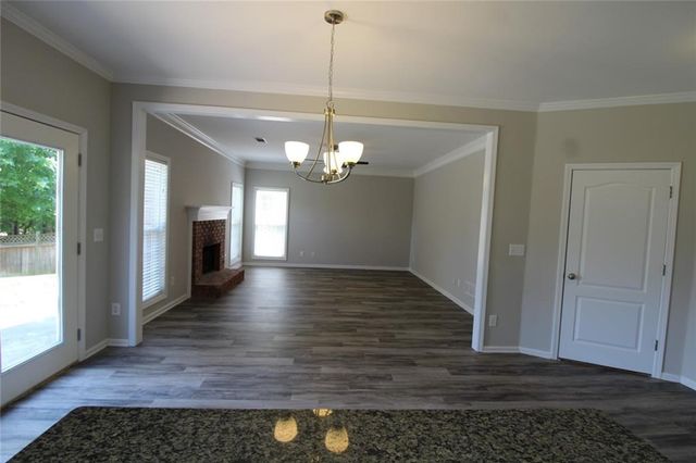 1525 Woodpoint Way, Lawrenceville, GA 30043