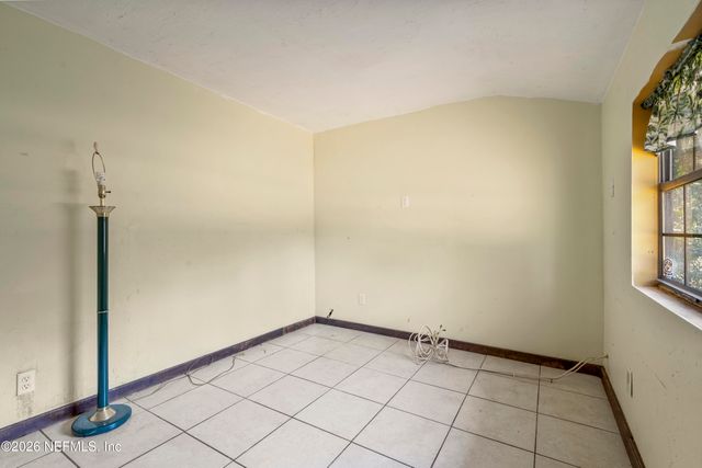 101 S OAKRIDGE Avenue, Green Cove Springs, FL 32043