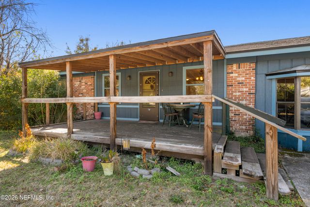 101 S OAKRIDGE Avenue, Green Cove Springs, FL 32043