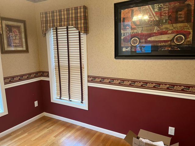 10 Checkerberry Lane, Londonderry, NH 03053