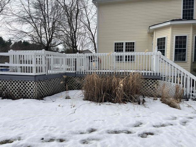 10 Checkerberry Lane, Londonderry, NH 03053