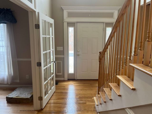 10 Checkerberry Lane, Londonderry, NH 03053