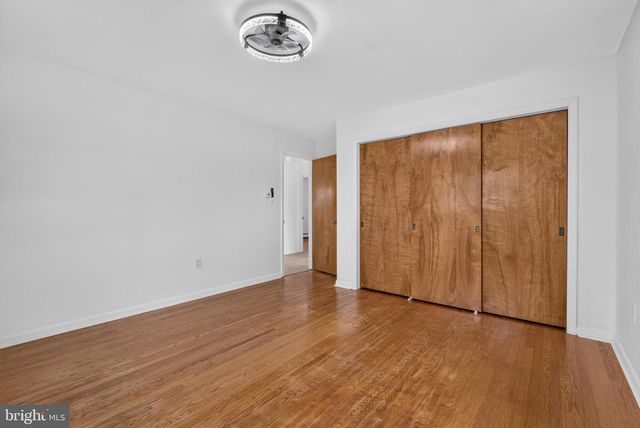385 MANOR RD, Red Lion, PA 17356