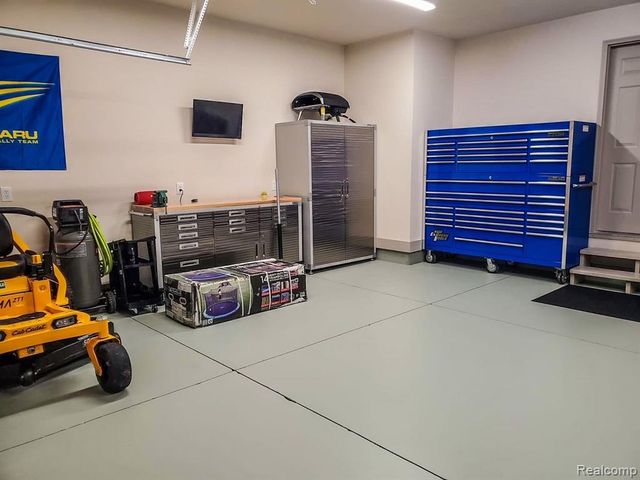 11236 Chyna Run, Davisburg, MI 48350