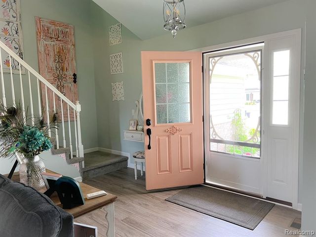 11236 Chyna Run, Davisburg, MI 48350