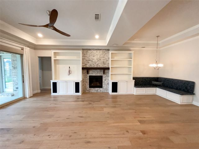 2712 Waterford, The Colony, TX 75056