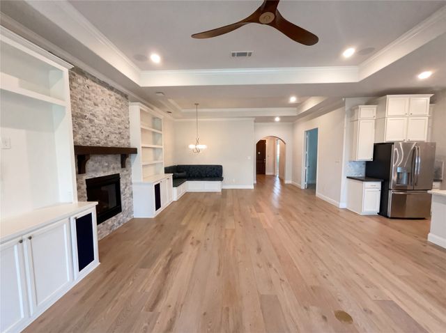 2712 Waterford, The Colony, TX 75056