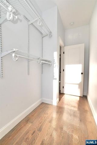 41 Arlington Avenue, Jersey City, NJ 07305