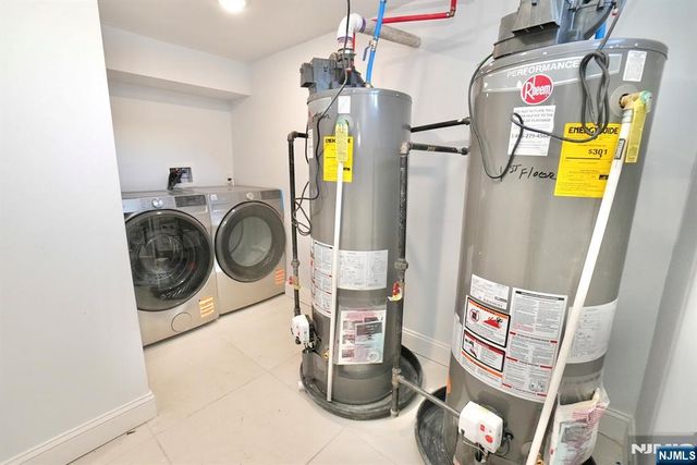 41 Arlington Avenue, Jersey City, NJ 07305