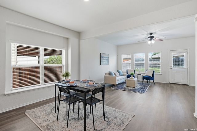 5715 Cielo Rnch, San Antonio, TX 78218