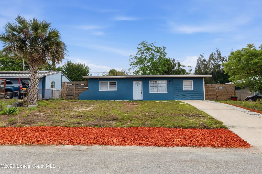 925 Alford Street, Titusville, FL 32796