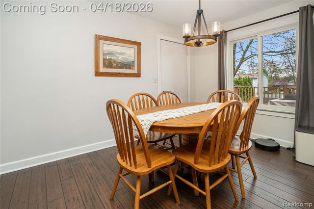 23643 Nilan Drive, Novi, MI 48375