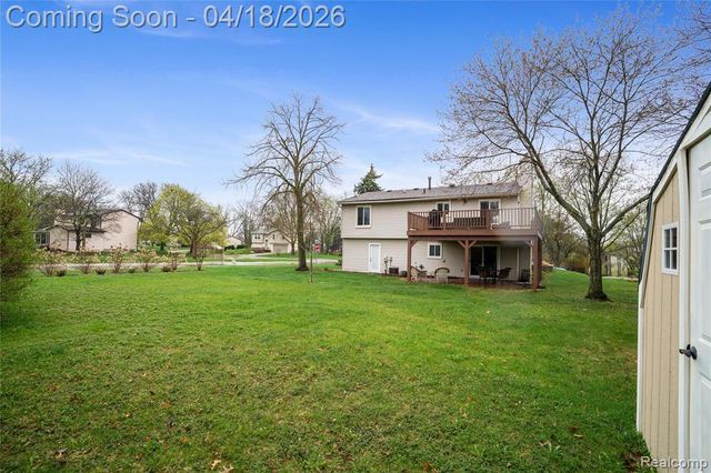 23643 Nilan Drive, Novi, MI 48375