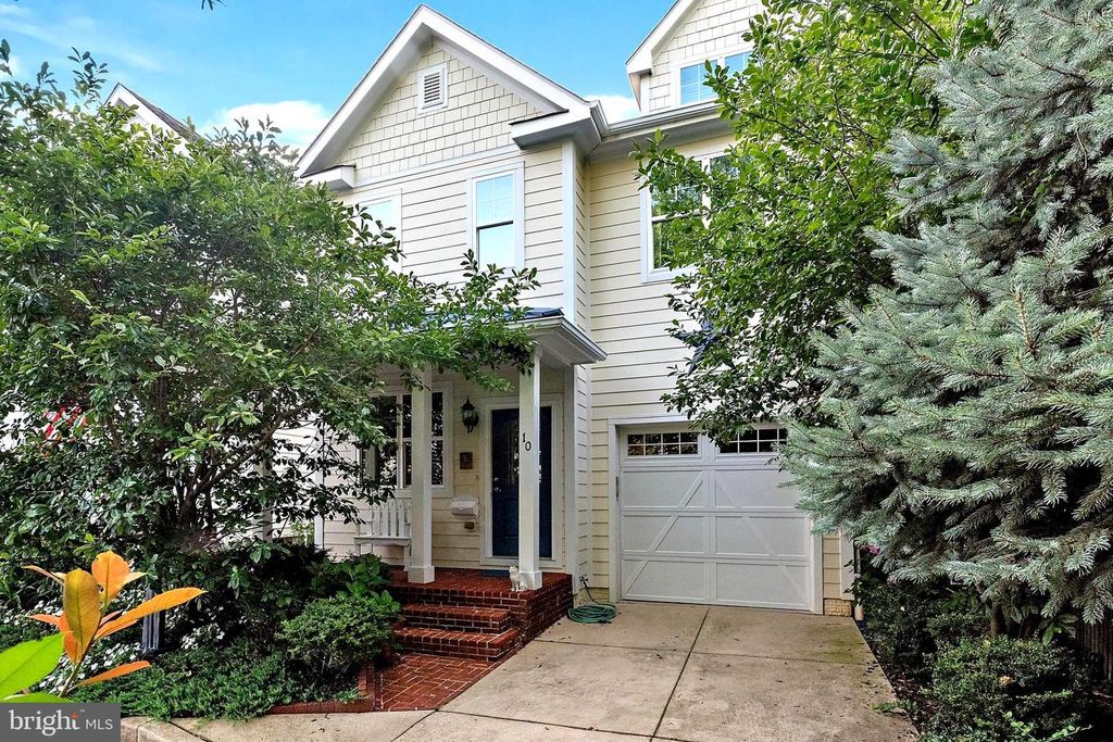 10 SAILORS WAY, Annapolis, MD 21403