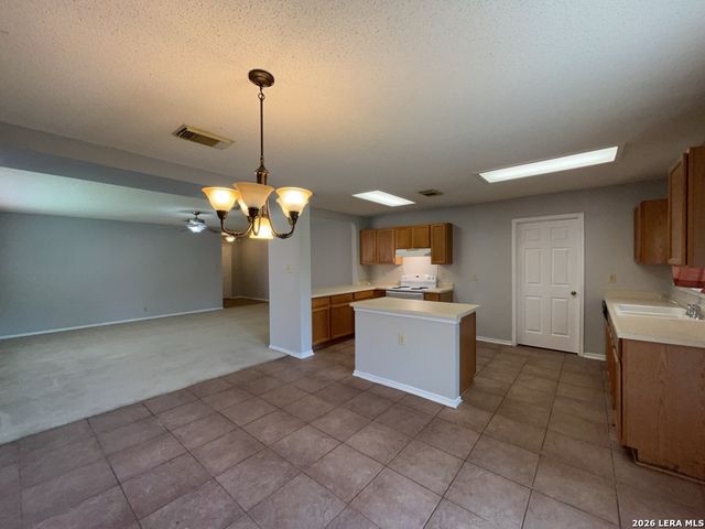 7322 Raintree Forest, San Antonio, TX 78233