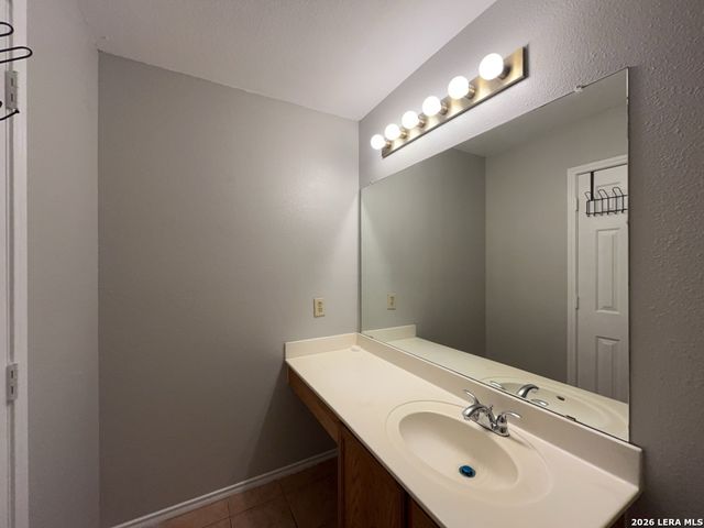 7322 Raintree Forest, San Antonio, TX 78233