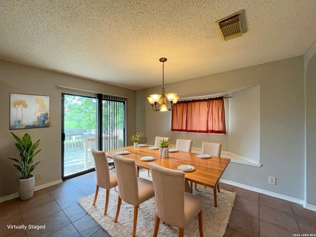 7322 Raintree Forest, San Antonio, TX 78233