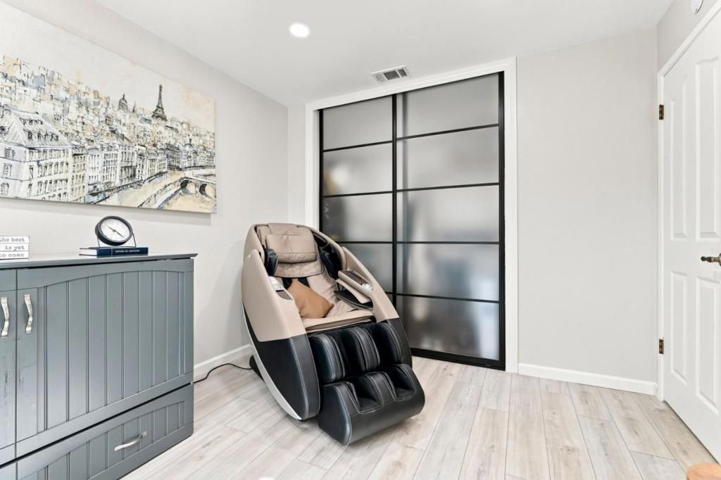 Image 20 of property listing at 1444 Curtiss Avenue, San Jose, CA 95125