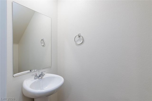 6061 Amaryllis Falls Street, North Las Vegas, NV 89081