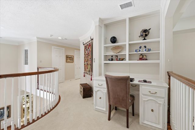 5909 Club Hill Place, Dallas, TX 75248